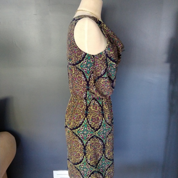 BR draped neck sleeveless dress - Picture 4 of 6